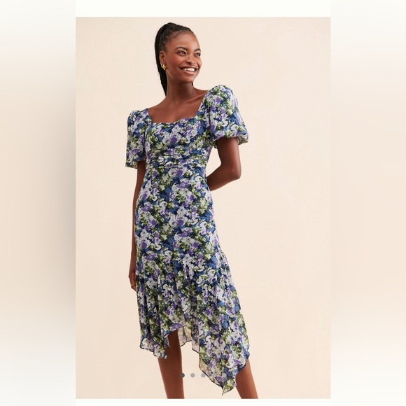 ASTR the Label Blue Floral Puff Sleeve Midi Dress - Size M - Picture 1 of 6